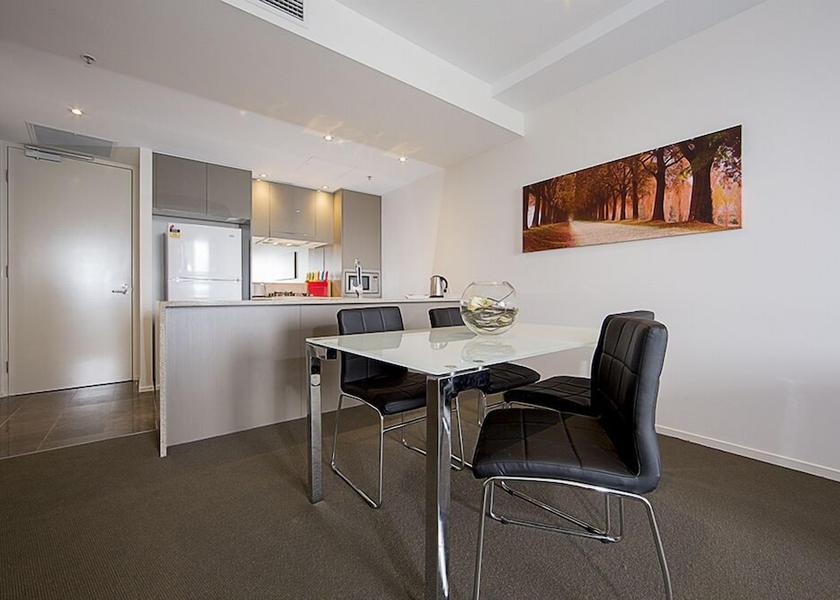 New South Wales Canberra In-Room Dining