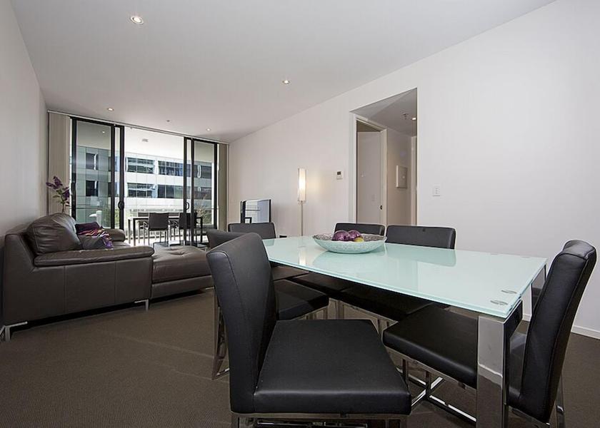 New South Wales Canberra In-Room Dining