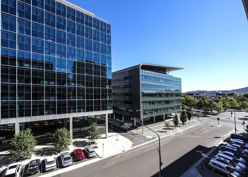 New South Wales Canberra Facade