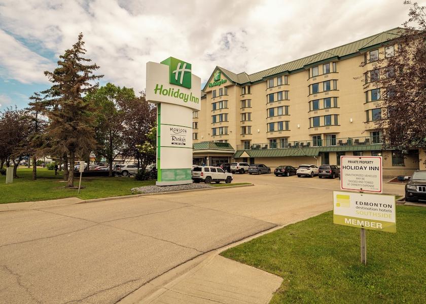 Alberta Edmonton Exterior Detail