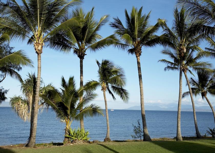 Townsville City Nelly Bay Exterior Detail