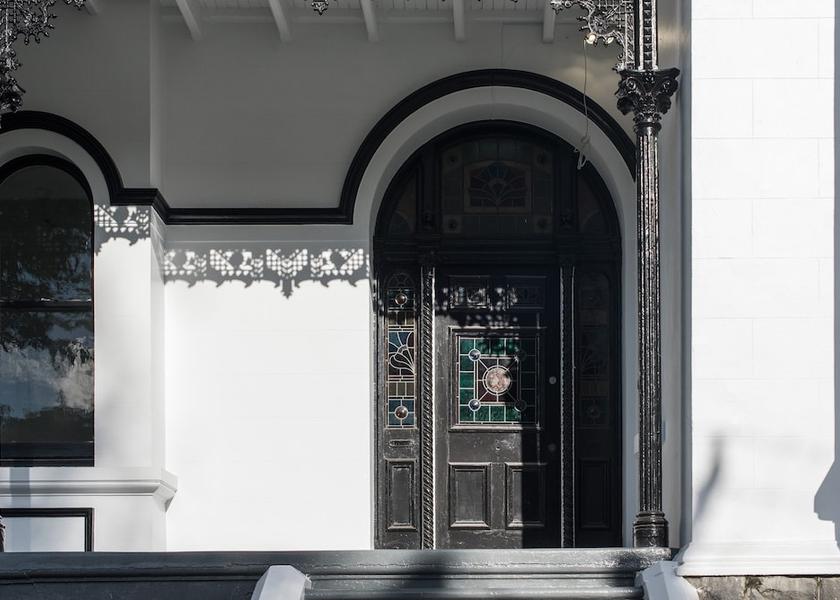 Tasmania Launceston Entrance