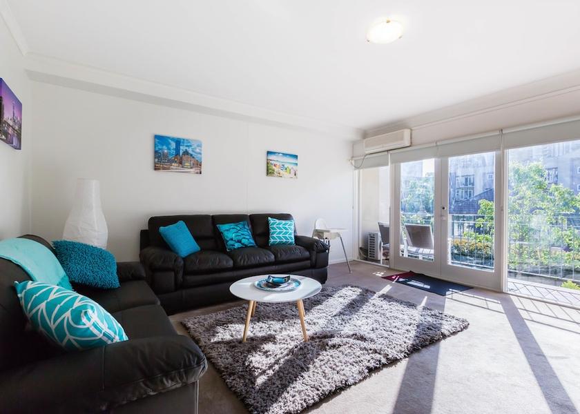 Victoria Melbourne Living Area
