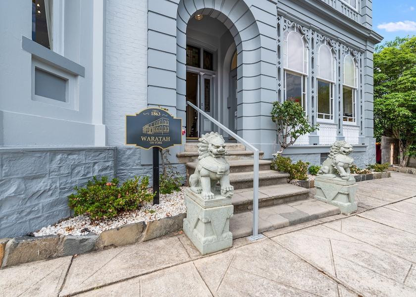 Tasmania Launceston Entrance