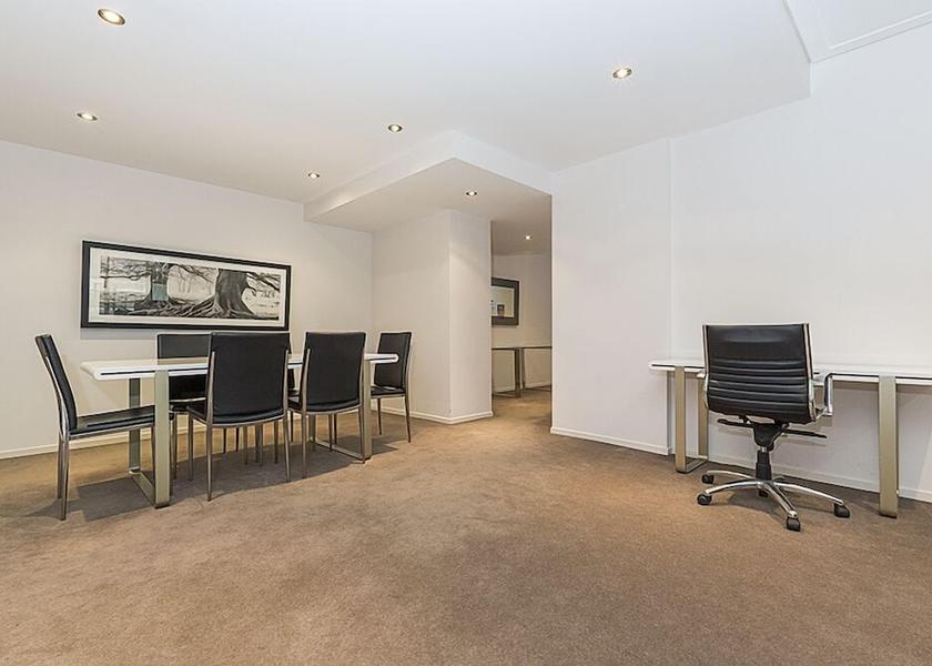 New South Wales Canberra In-Room Dining