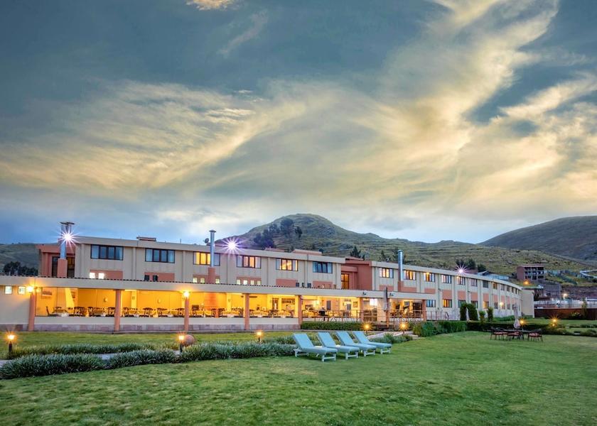 Puno (region) Puno Exterior Detail