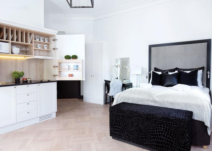  Oslo Room