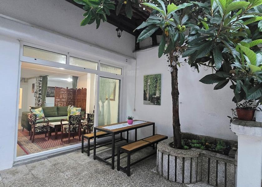 Federation of Bosnia and Herzegovina Mostar Terrace/patio