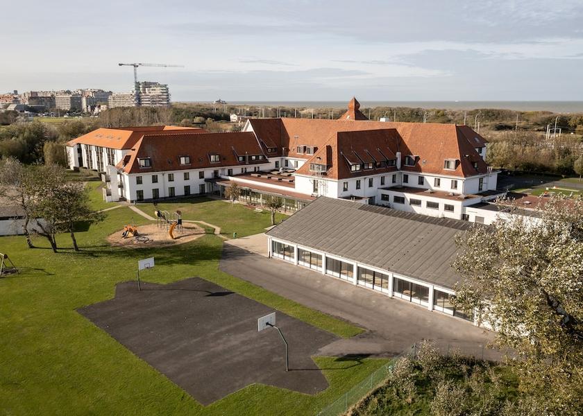 Flemish Region Blankenberge Basketball court