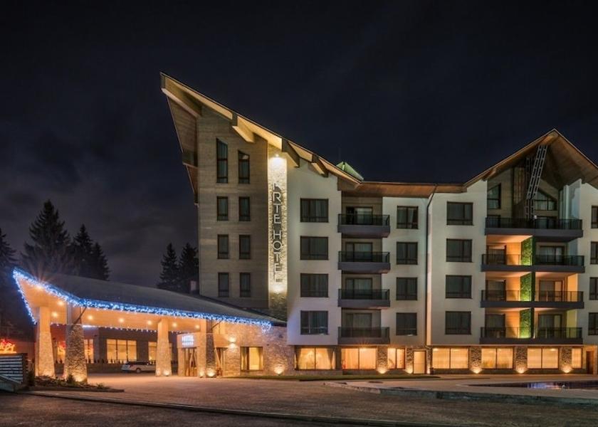  Velingrad Exterior Detail