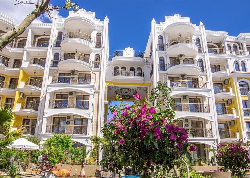 Burgas Nessebar Front of property