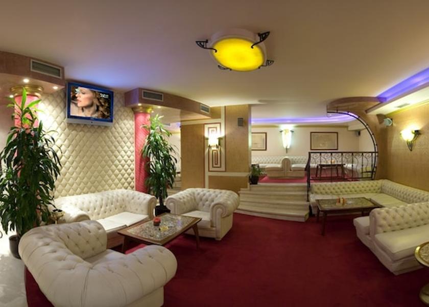  Varna Lobby