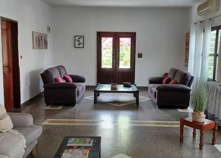  Cotonou Living room