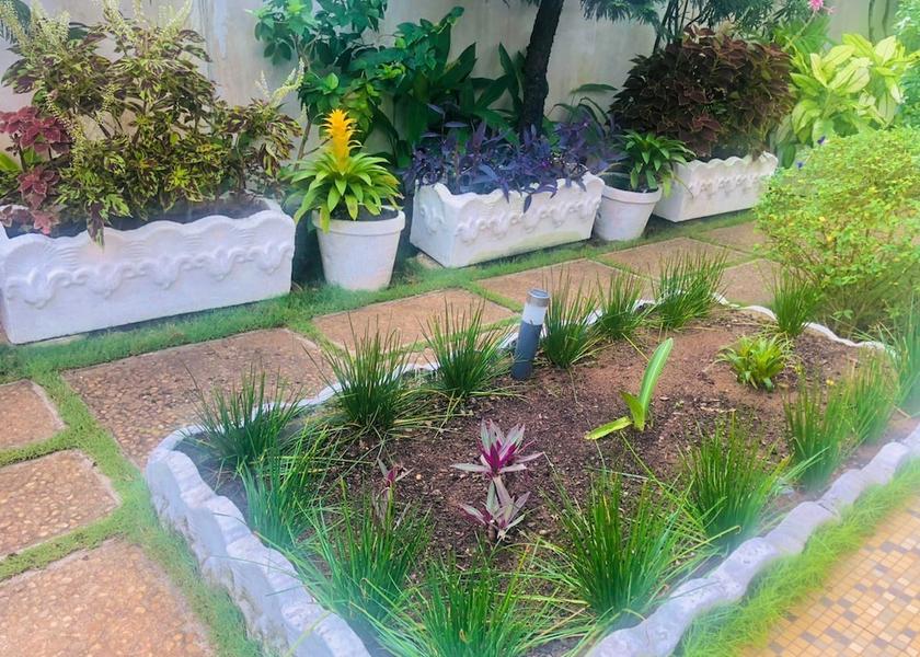  Cotonou Garden
