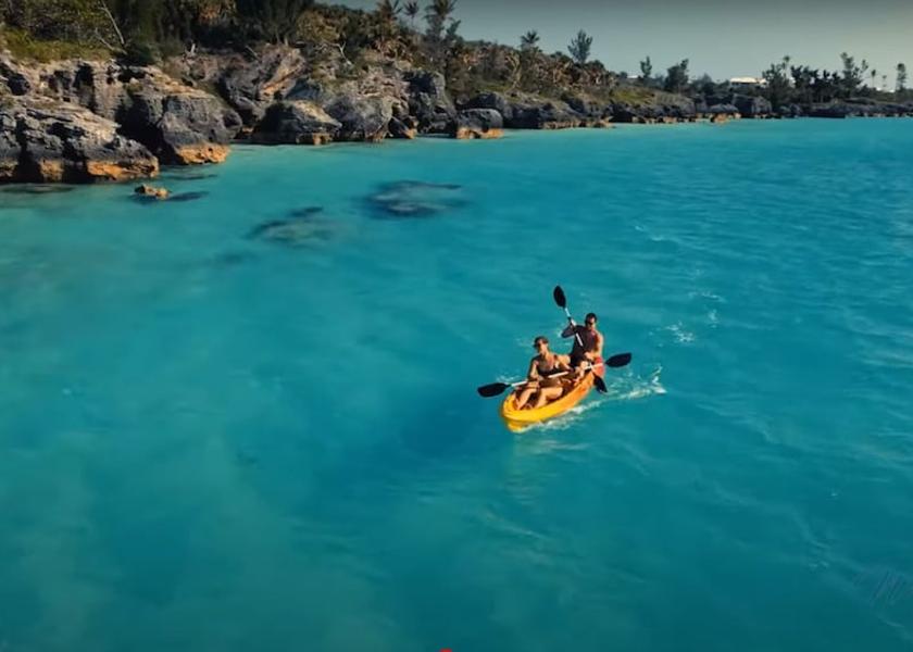  Sandys Exterior Detail