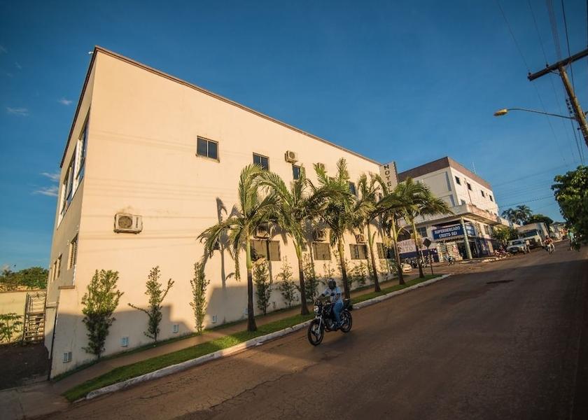 Goiás Jatai Facade