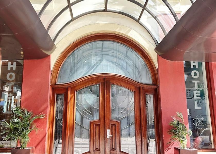 Florida St. Petersburg Property entrance