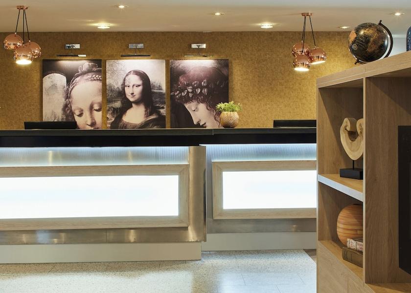 England West Drayton Lobby