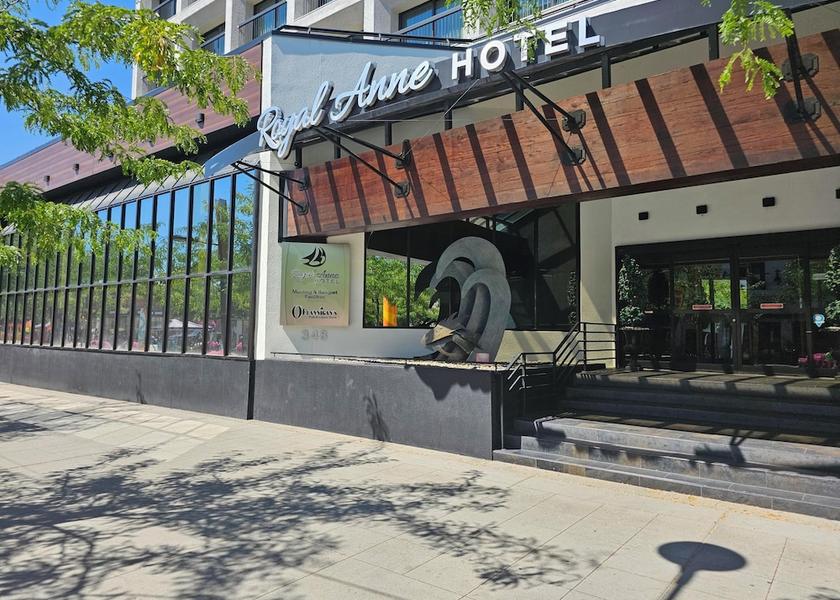British Columbia Kelowna Exterior