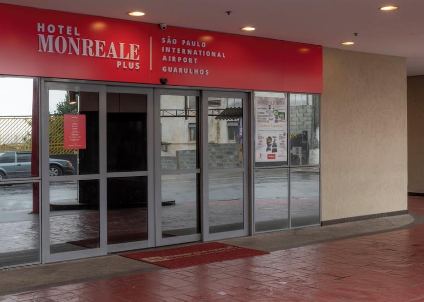 São Paulo State Guarulhos Front of property