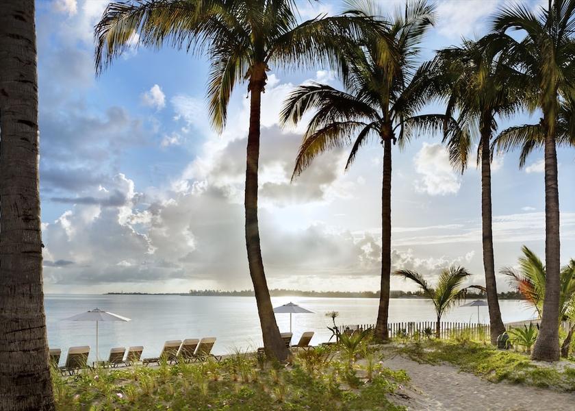  Nassau Beach