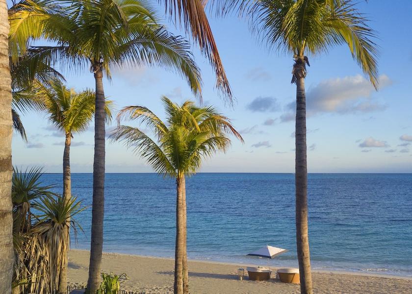  Nassau Beach