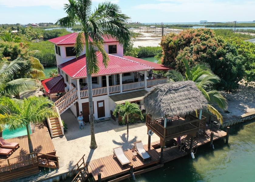 Stann Creek District Placencia Exterior Detail