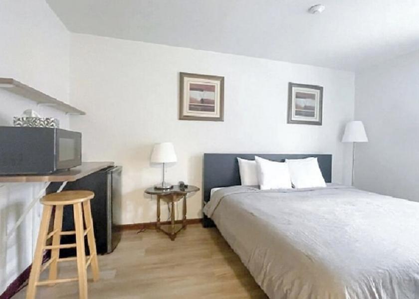 Nova Scotia Halifax Room