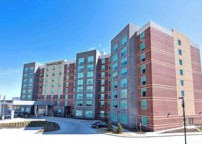 Ontario Ottawa Exterior Detail