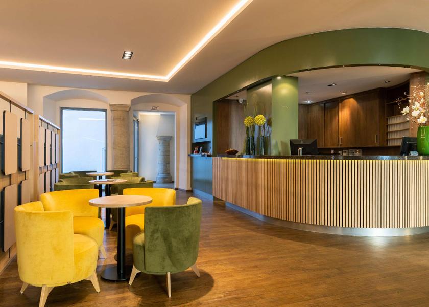 Bavaria Regensburg Lobby