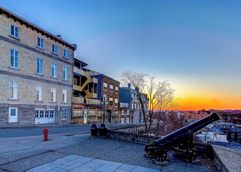 Quebec Québec City Front of property