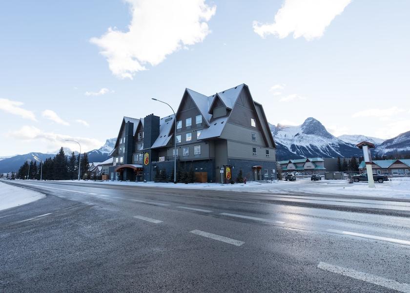 Alberta Canmore Exterior Detail