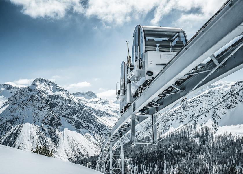 Graubuenden Arosa Snowboarding