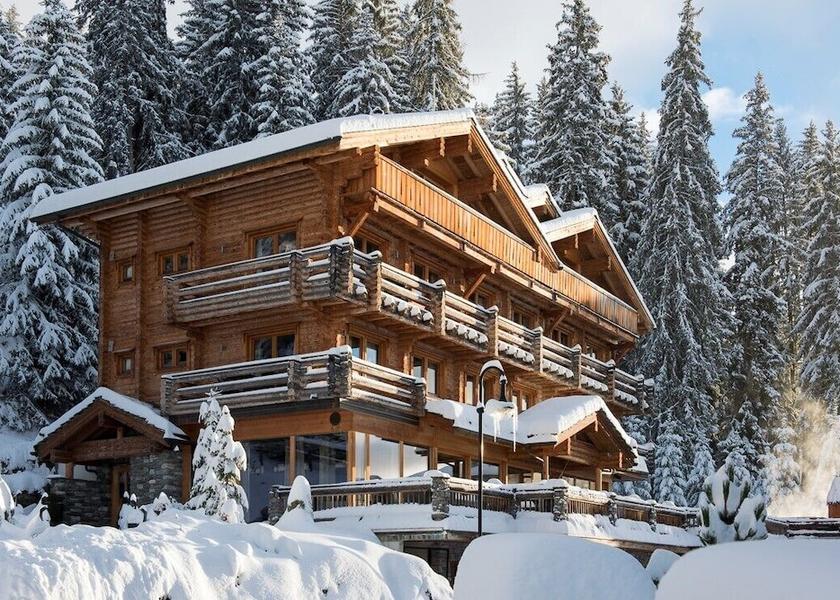 Valais Bagnes Facade