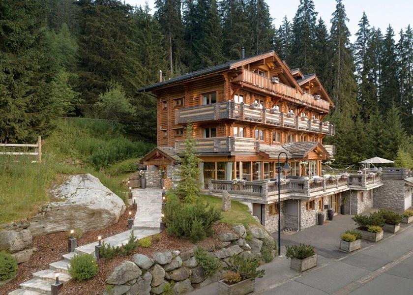 Valais Bagnes Facade