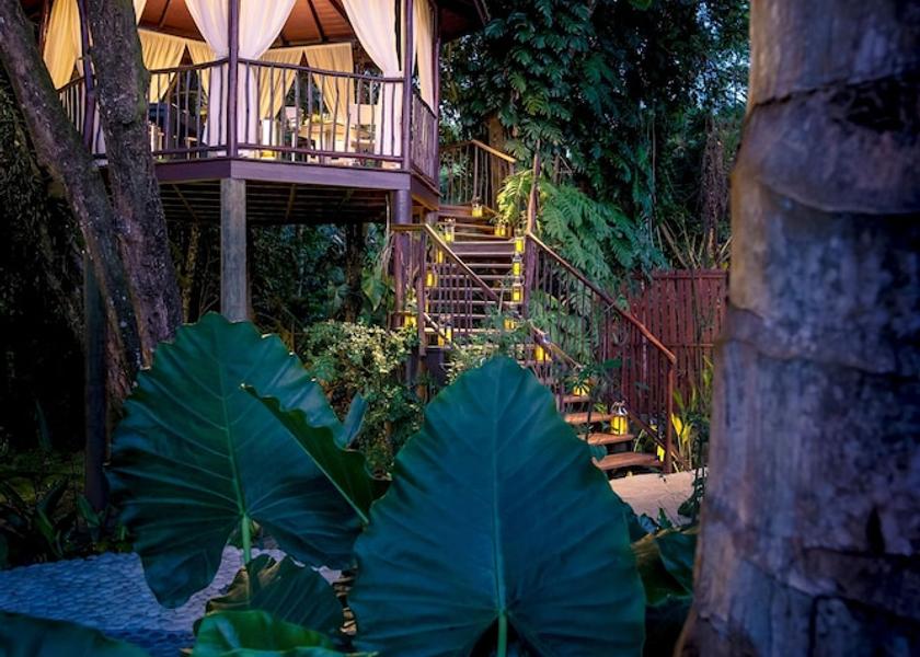  Marigot Bay Exterior Detail