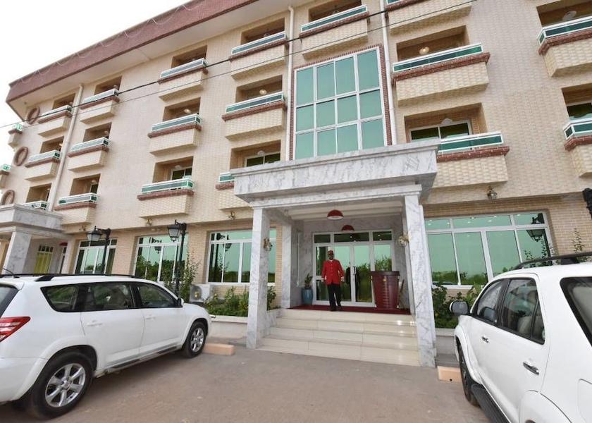  Douala Entrance