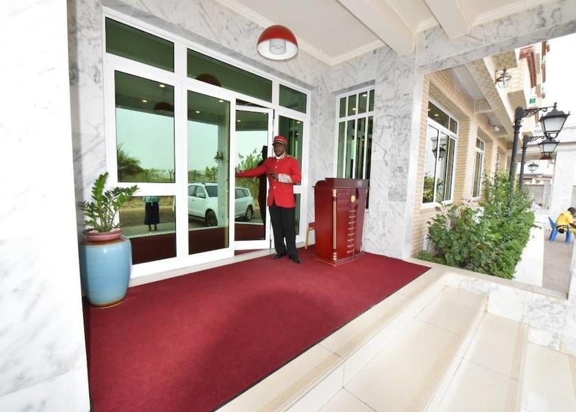  Douala Entrance