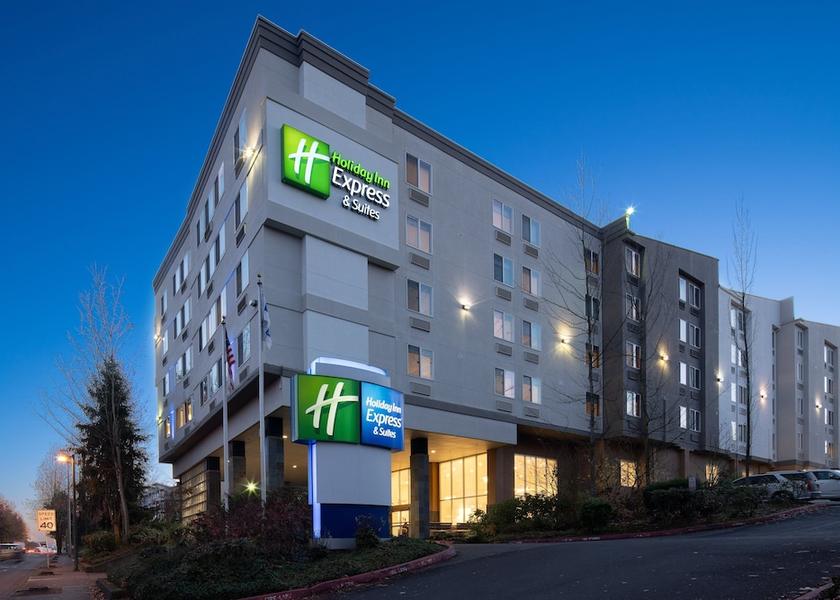 Washington SeaTac Exterior Detail