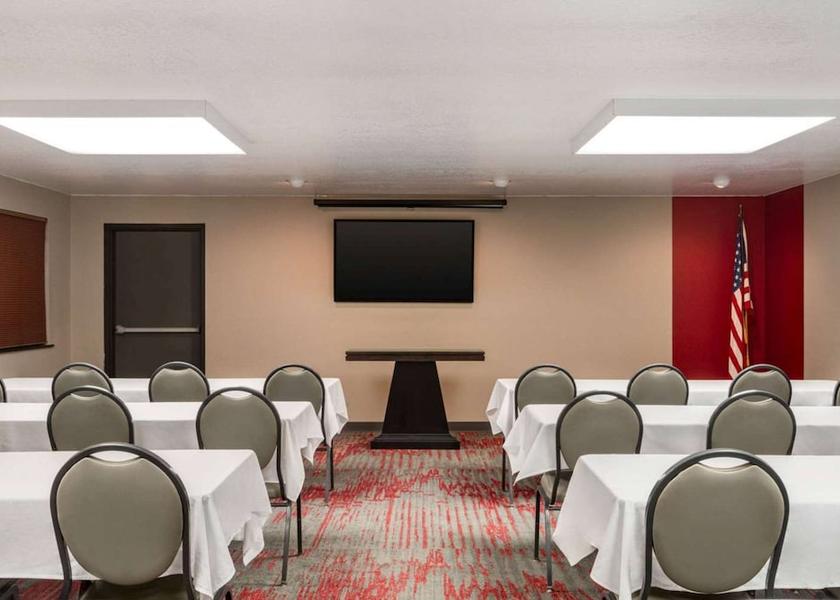 Montana Helena Meeting Room