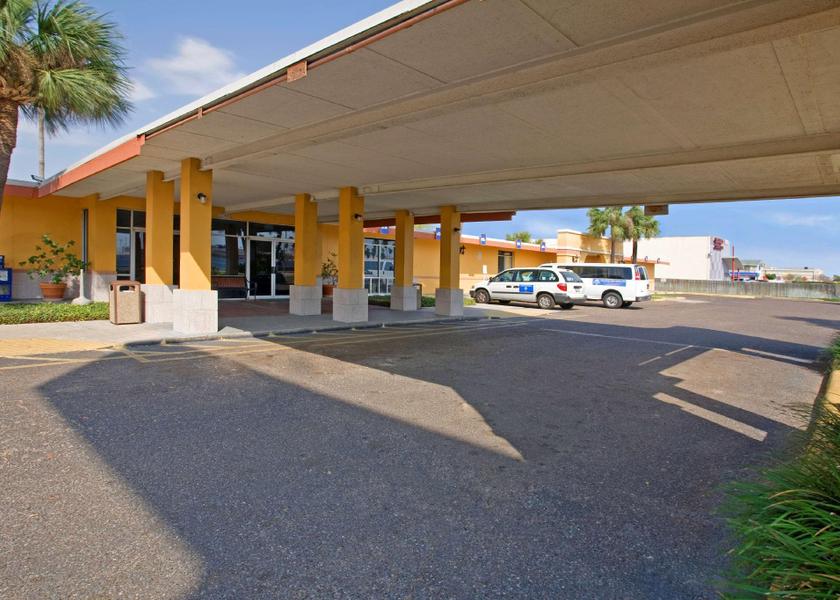 Texas Laredo exterior view