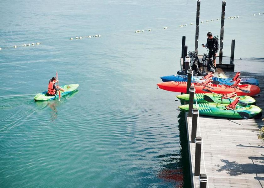 Sabah Gaya Island Kayaking