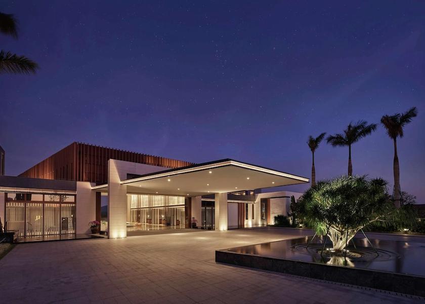 Hainan Wanning Exterior