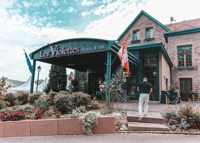 Grand Est Jungholtz Exterior Detail