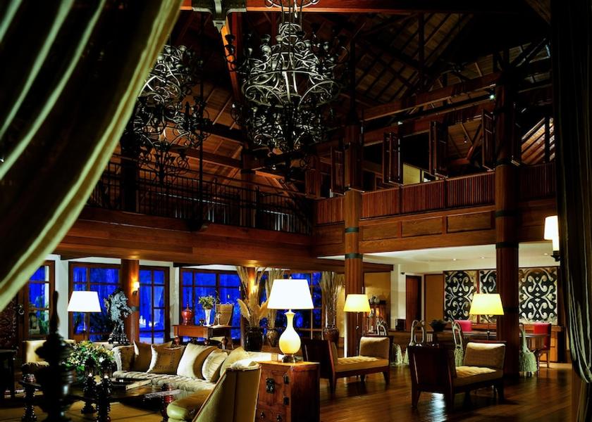 Colonia Carmelo Lobby