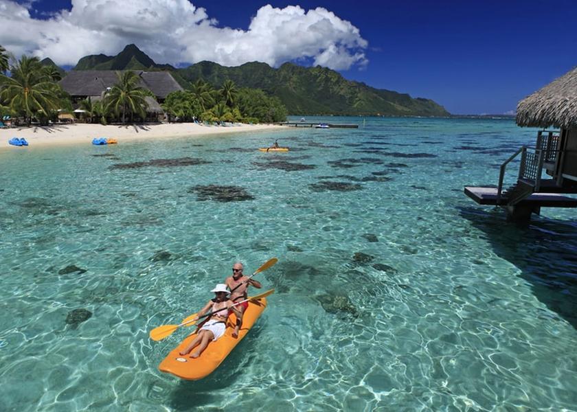  Moorea Kayaking