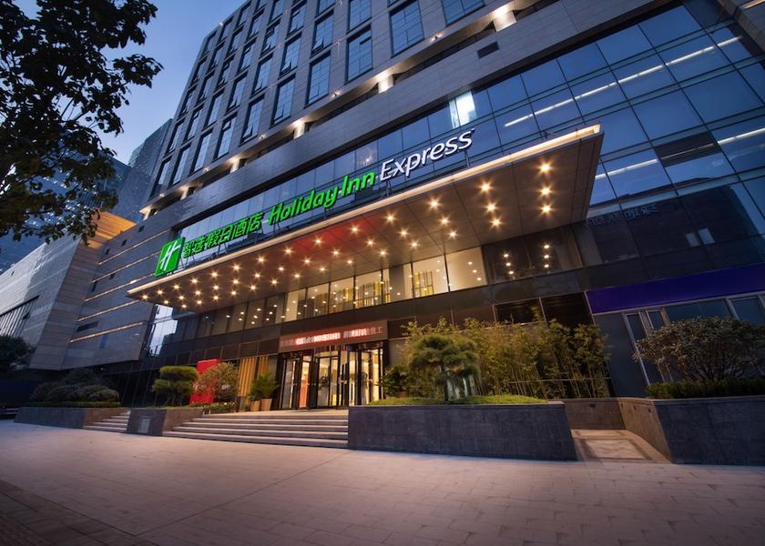 Henan Zhengzhou Exterior Detail