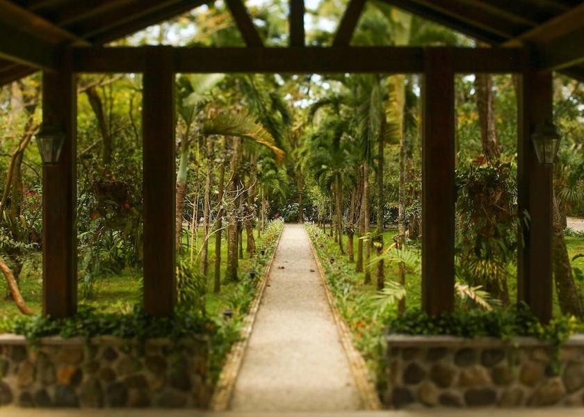 Atlantida La Ceiba Facade
