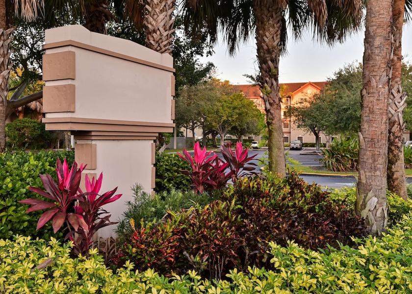 Florida Plantation Exterior