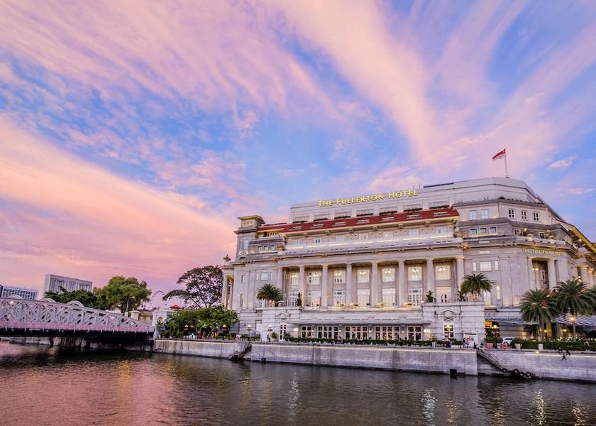  Singapore Exterior Detail